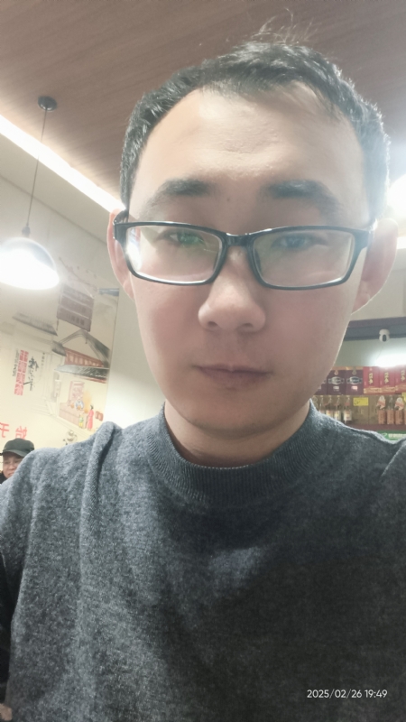 黑黑一笑的第一张照片--昆明相亲服务中心