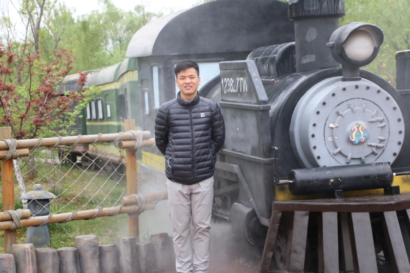 晴天的第一张照片--昆明相亲服务中心