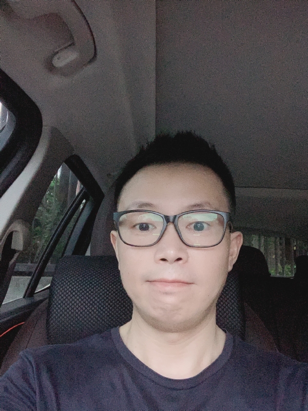 十一的第一张照片--昆明相亲服务中心