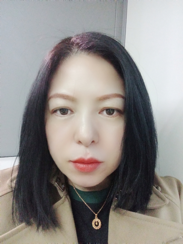 尘颜的第一张照片--昆明相亲服务中心