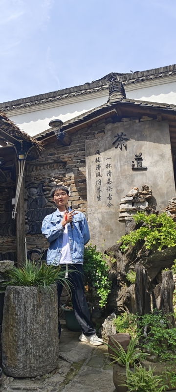 lilili109y的第一张照片--昆明相亲服务中心