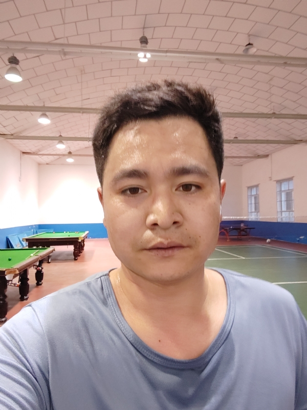 苏先生的第一张照片--昆明相亲服务中心