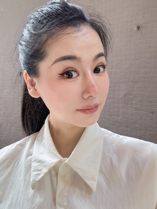 金莉的第二张照片--昆明相亲服务中心