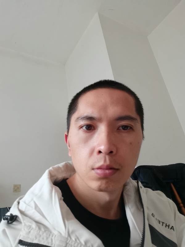 至诚的第一张照片--昆明相亲服务中心