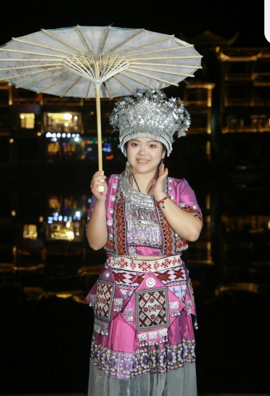 敏兮小沫的第一张照片--昆明相亲服务中心