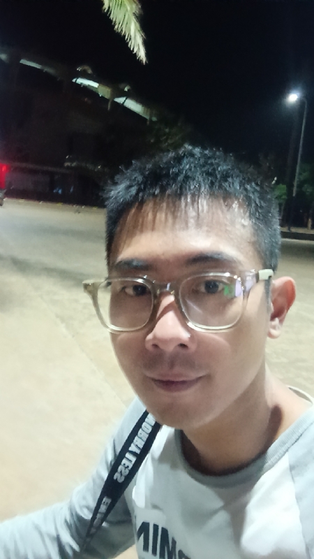 龙龙的第二张照片--昆明相亲服务中心