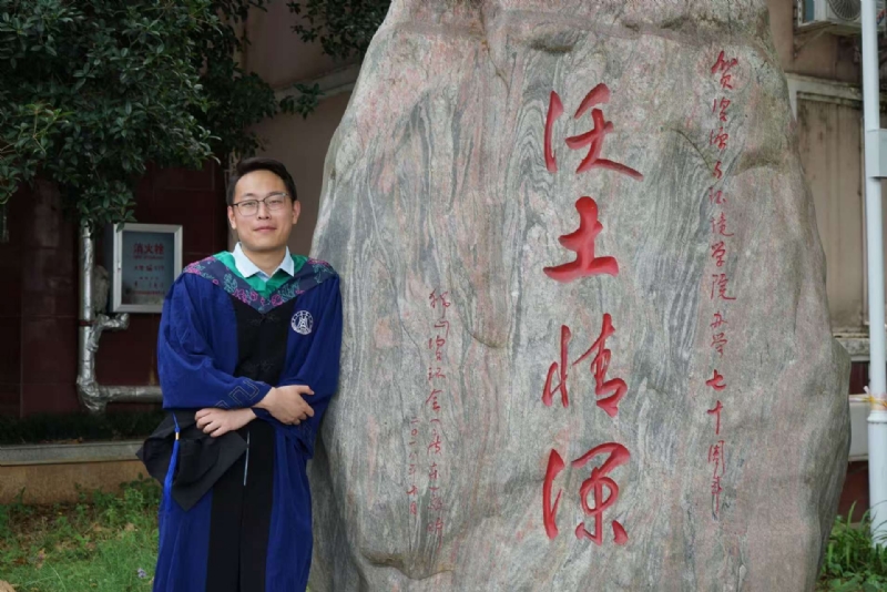 落寂星辰的第四张照片--昆明相亲服务中心