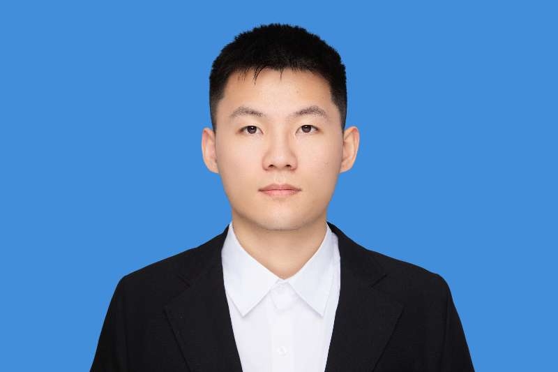 小应的第一张照片--昆明相亲服务中心