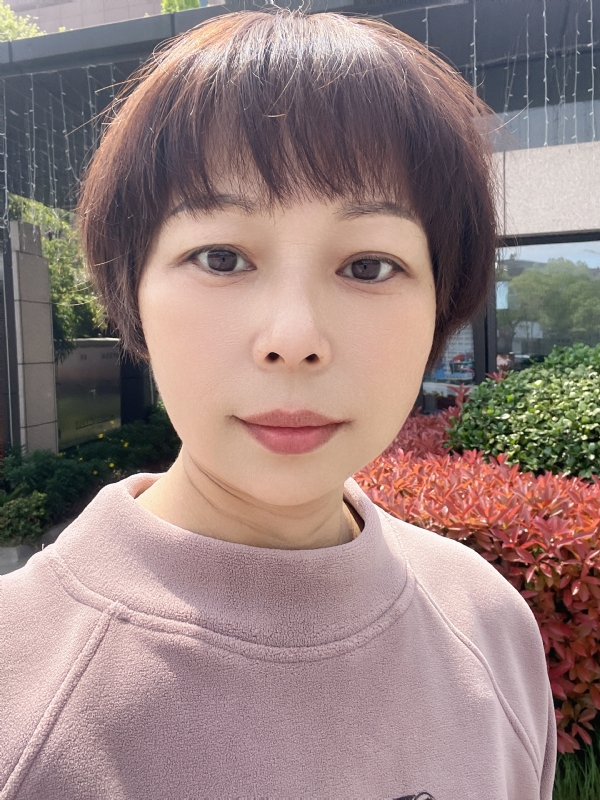 风铃草的第三张照片--昆明相亲服务中心