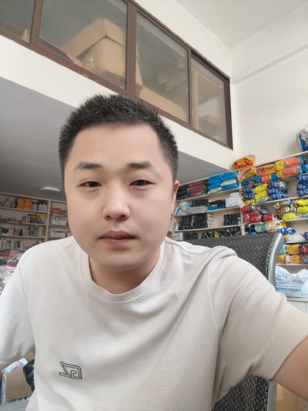 五是五的第三张照片--昆明相亲服务中心