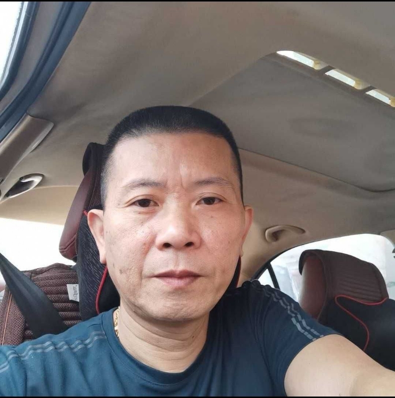 大海的第一张照片--昆明相亲服务中心