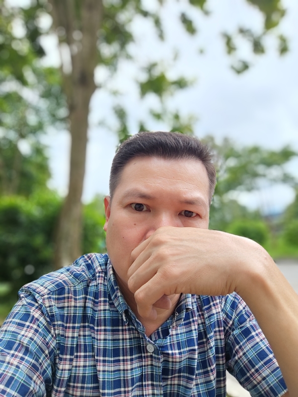 余生有你陪伴的第一张照片--昆明相亲服务中心