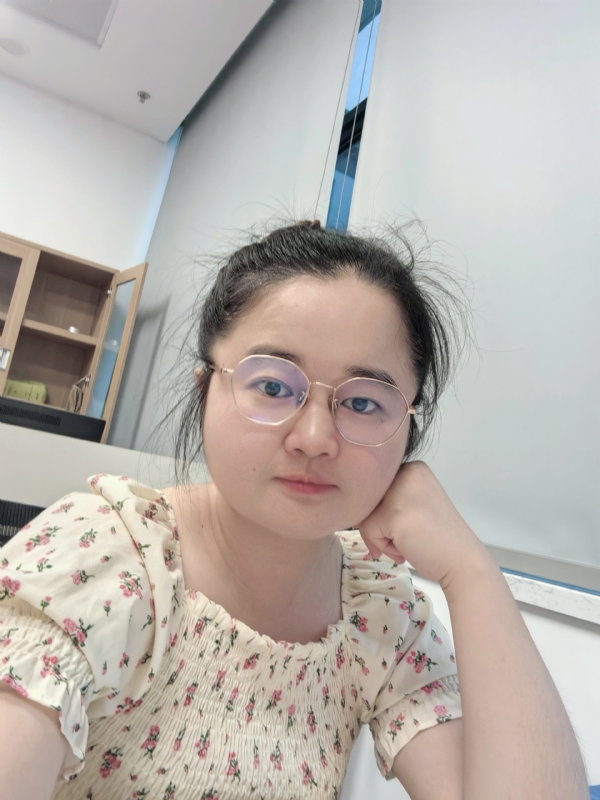 盼盼的第一张照片--昆明相亲服务中心