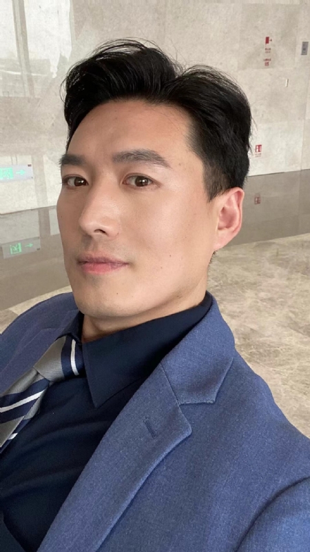 相见相识的第一张照片--昆明相亲服务中心