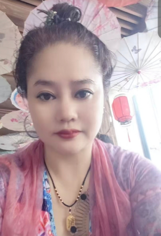 shi的第三张照片--昆明相亲服务中心