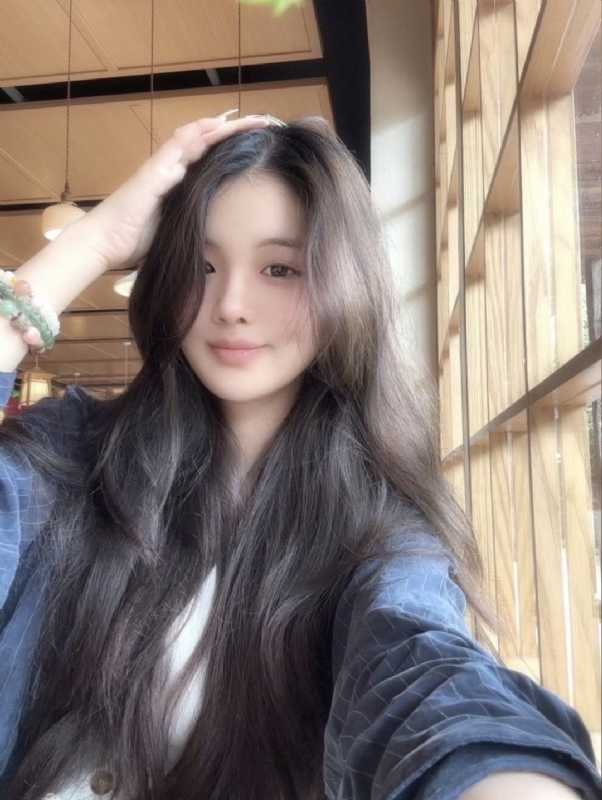 ChanBecky的第一张照片--昆明相亲服务中心