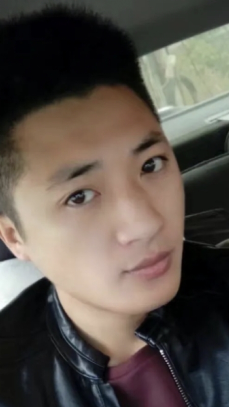 小汤米的第二张照片--昆明相亲服务中心