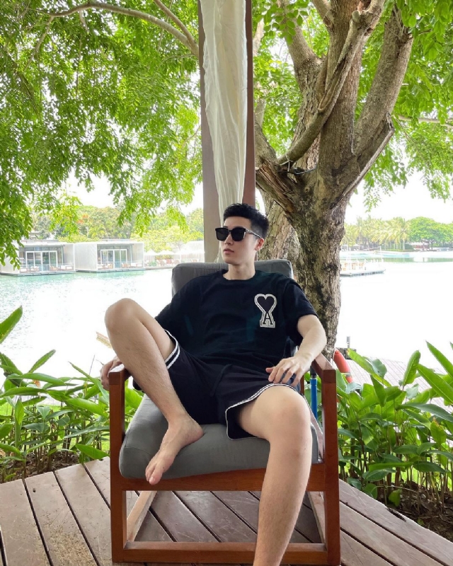 VV的第一张照片--昆明相亲服务中心