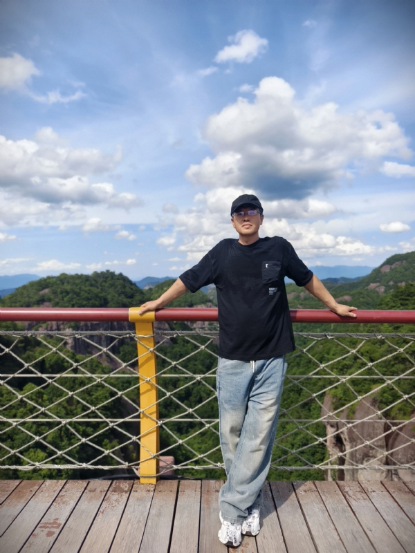 我心飞翔cjb的第三张照片--昆明相亲服务中心