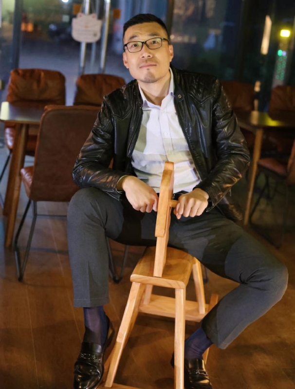 Lee的第二张照片--昆明相亲服务中心