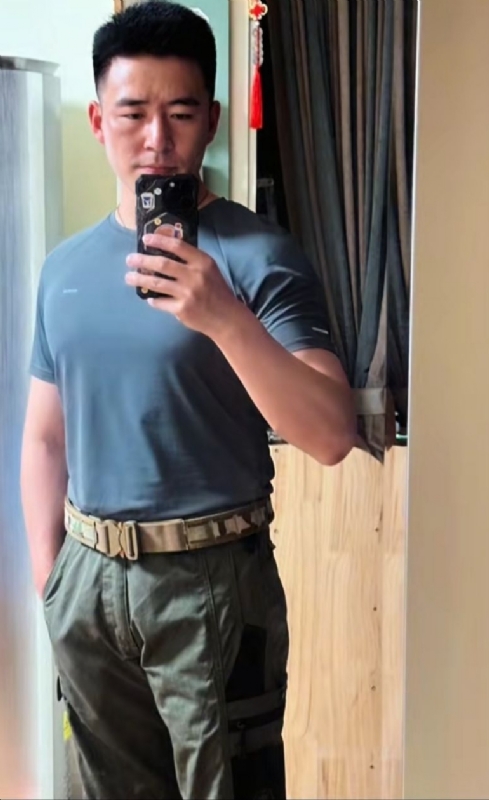 剑走偏锋的第一张照片--昆明相亲服务中心