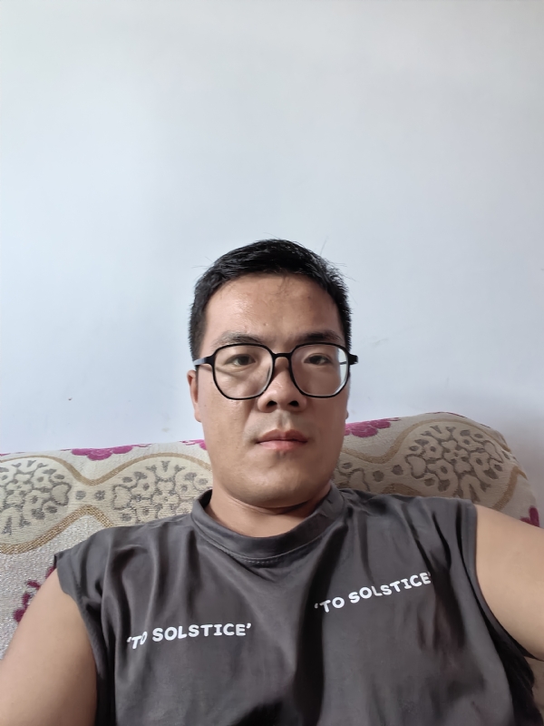 卫TF的第三张照片--昆明相亲服务中心