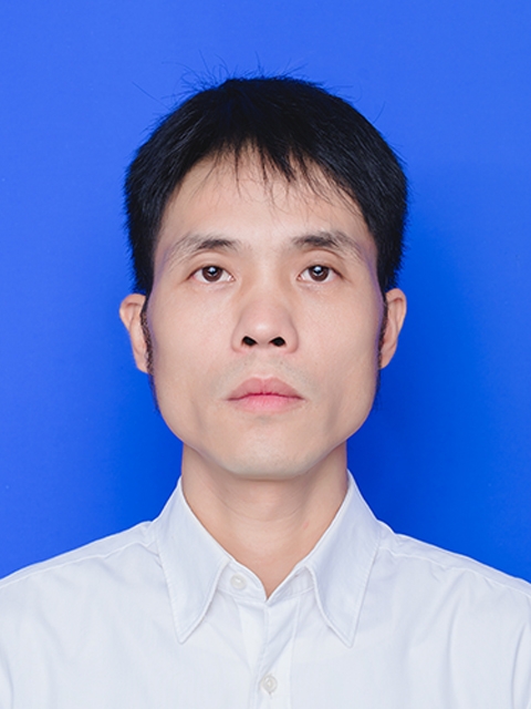 魅力中年的第一张照片--昆明相亲服务中心