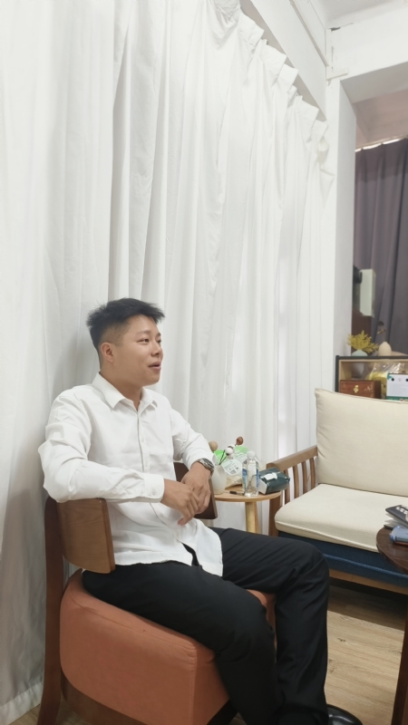 蓝色大海的第一张照片--昆明相亲服务中心