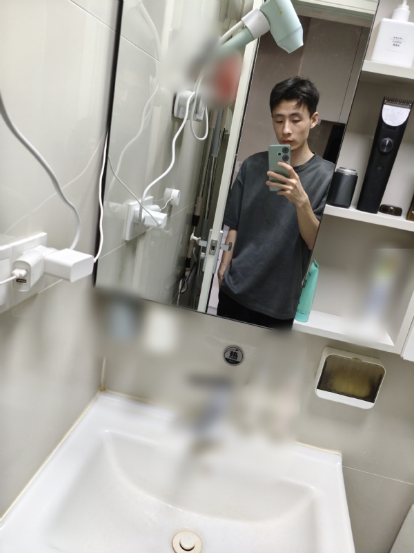 鸡丁的第一张照片--昆明相亲服务中心