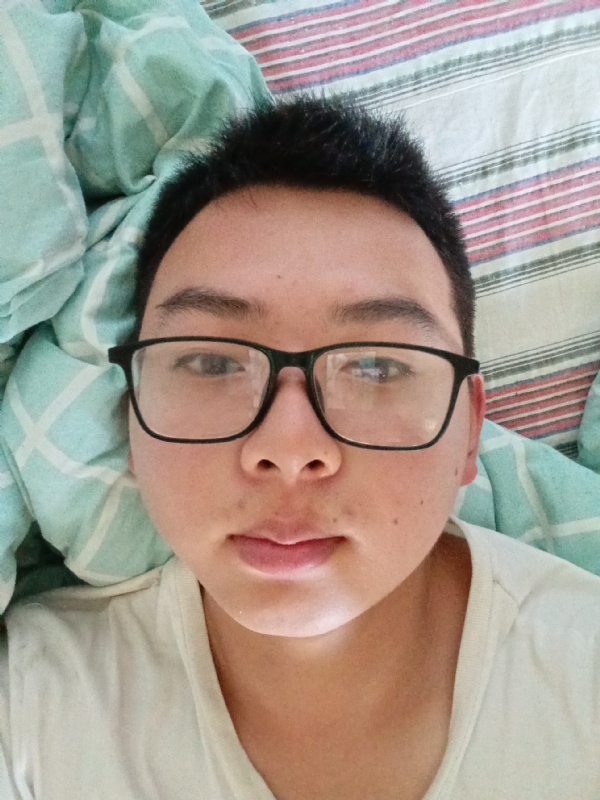 小黄的第四张照片--昆明相亲服务中心