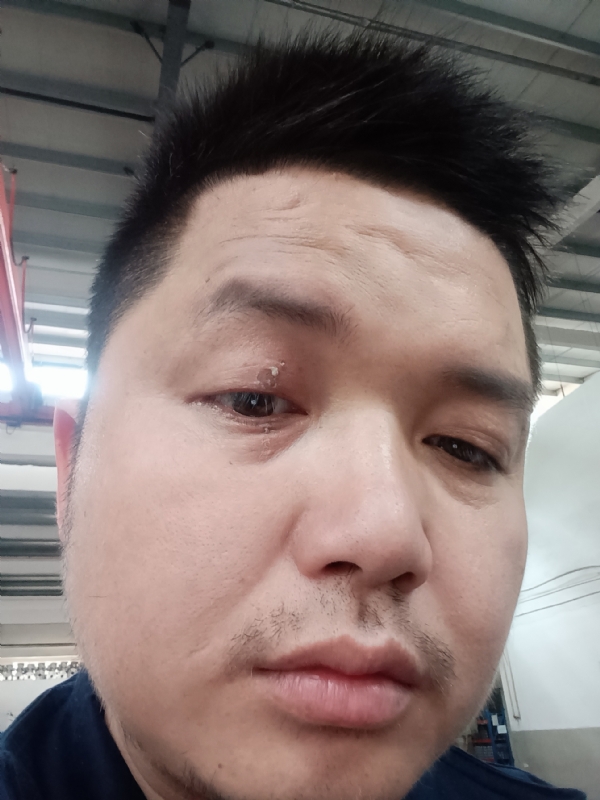 彬彬的第一张照片--昆明相亲服务中心