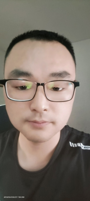 潮湿的心的第一张照片--昆明相亲服务中心