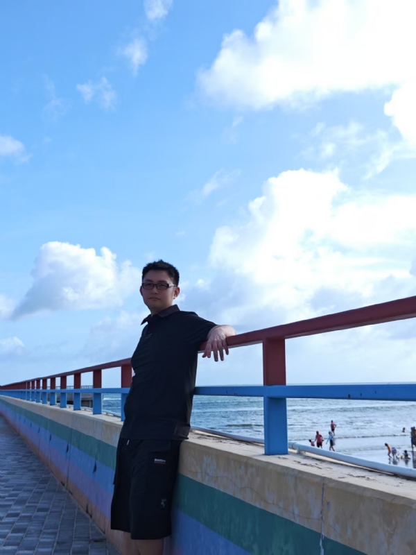 威wei的第二张照片--昆明相亲服务中心