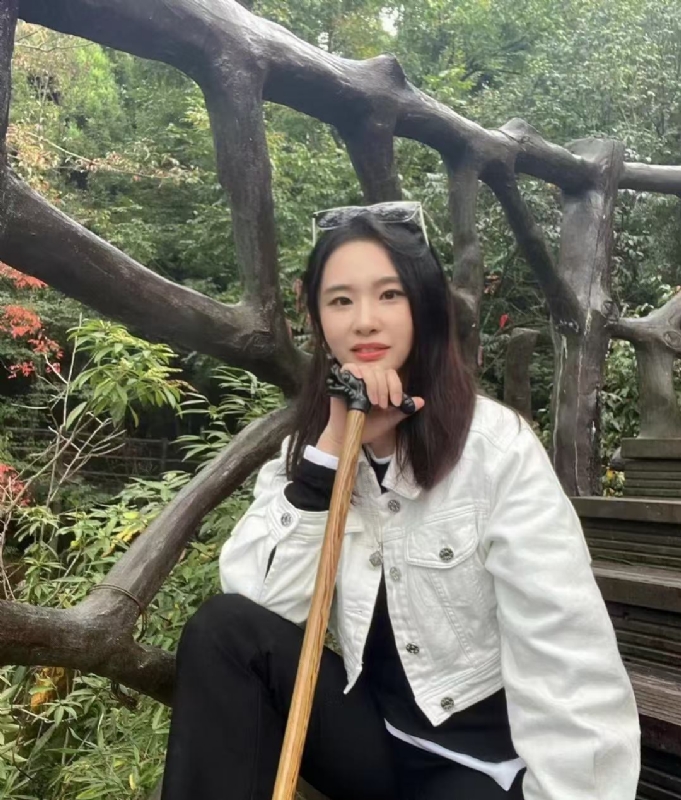 琪琪的第一张照片--昆明相亲服务中心