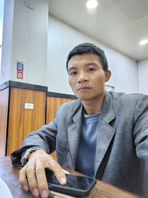 运满乾坤的第一张照片--昆明相亲服务中心