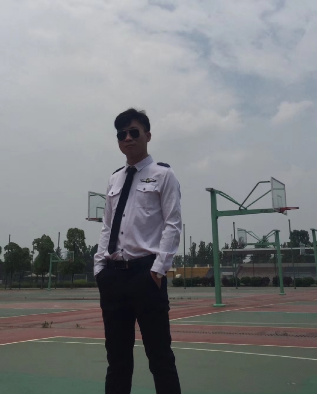 小贺的第一张照片--昆明相亲服务中心