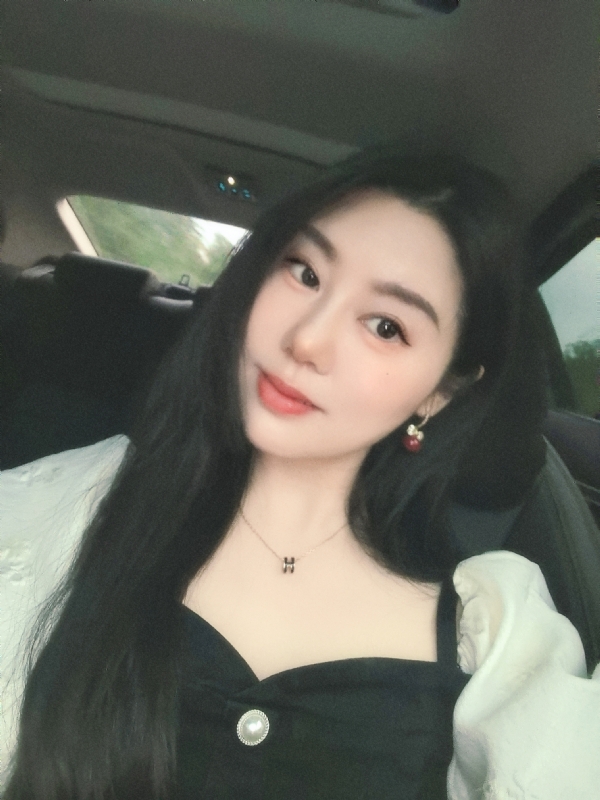 潇潇暮雨的第一张照片--昆明相亲服务中心