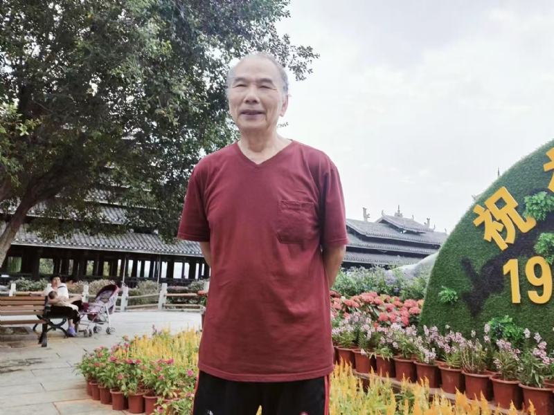 天星的第一张照片--昆明相亲服务中心