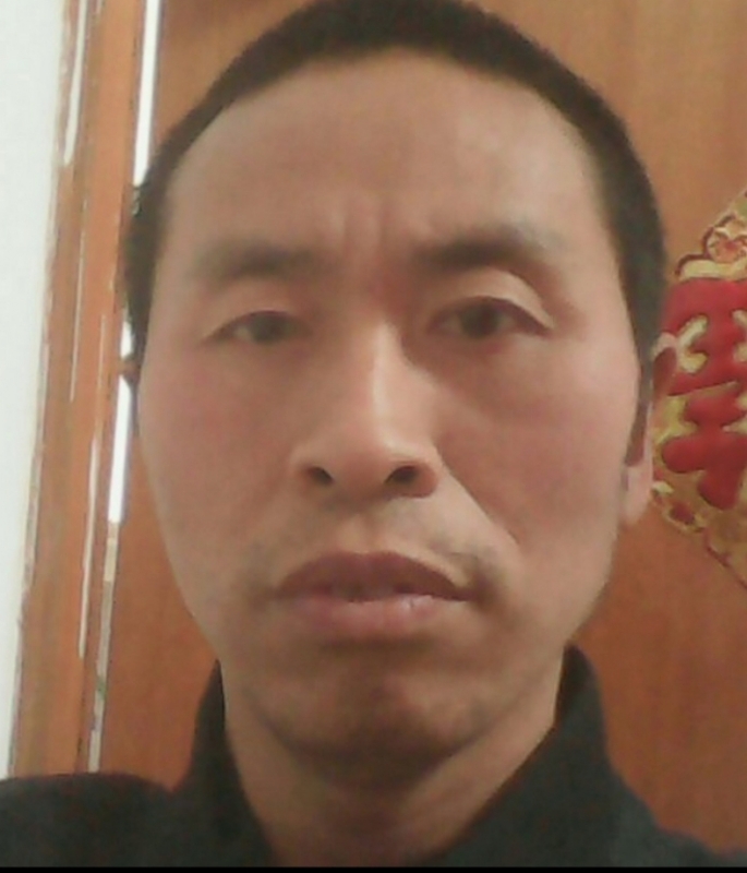 山的第一张照片--昆明相亲服务中心