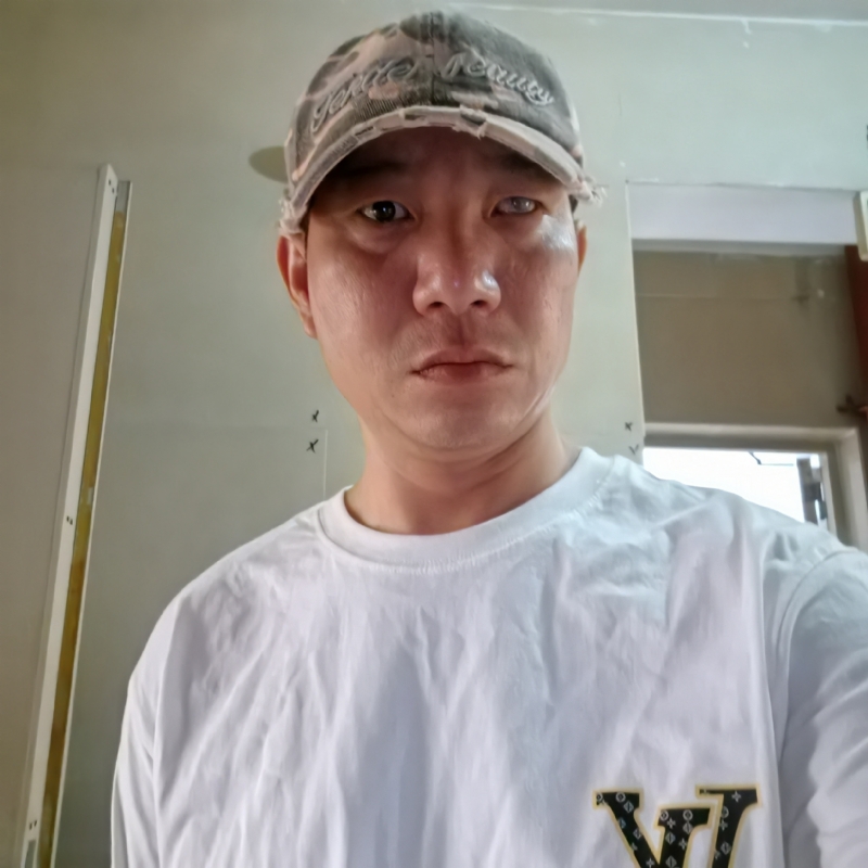 小心做人的第一张照片--昆明相亲服务中心