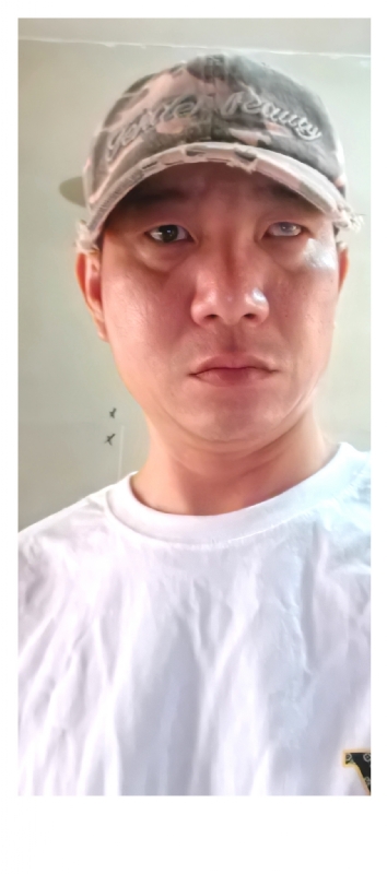 小心做人的第三张照片--昆明相亲服务中心