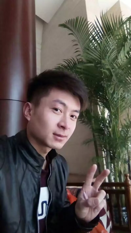 蓝锋的第一张照片--昆明相亲服务中心