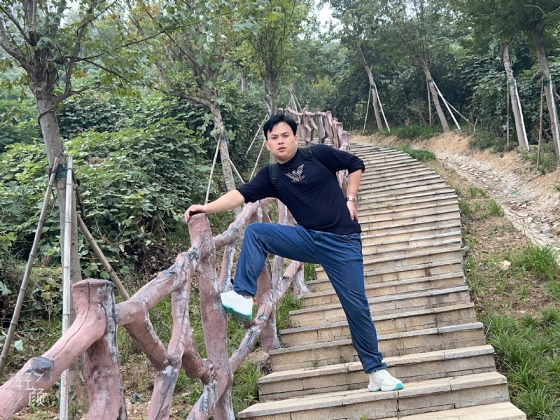 择一人白头偕老的第一张照片--昆明相亲服务中心