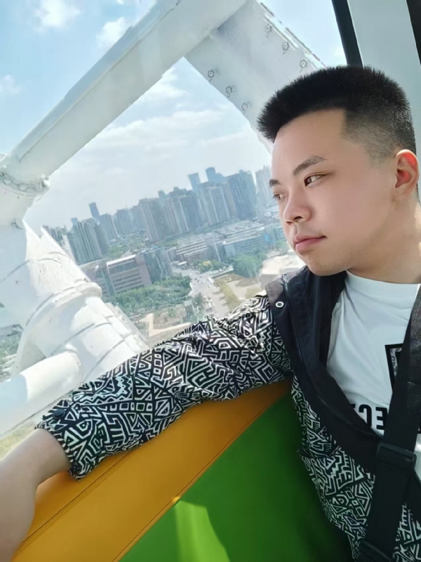 唐山相亲的第一张照片--昆明相亲服务中心