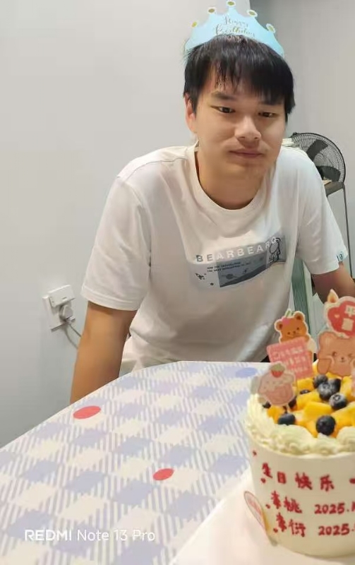 yan的第一张照片--昆明相亲服务中心