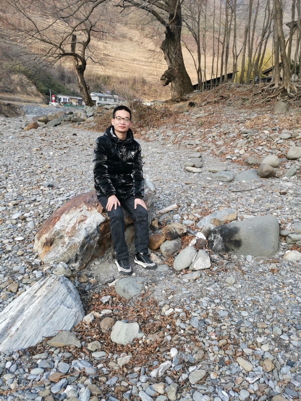 众里寻她的第一张照片--昆明相亲服务中心