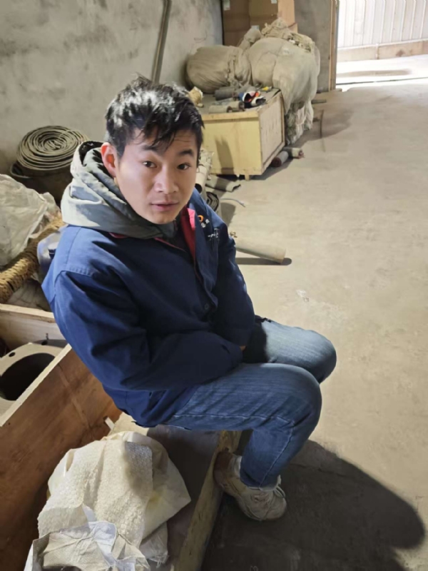 热爱生活的闫某的第一张照片--昆明相亲服务中心