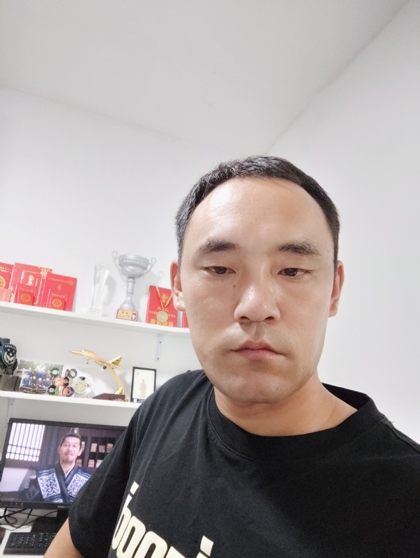 91年的第三张照片--昆明相亲服务中心