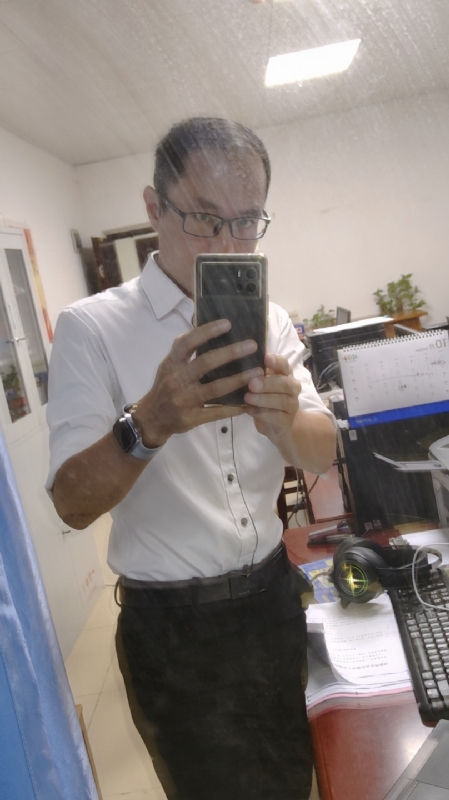 老蔡先生的第一张照片--昆明相亲服务中心