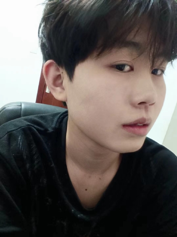 小鱼的第一张照片--昆明相亲服务中心